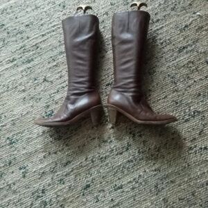 Nine West Dark Brown Heeled Boots